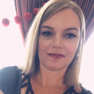 Meet your Posher, Karin